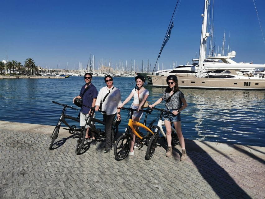 2 Hours Sightseeing E-Bike Tour in Palma De Mallorca - Tour Overview