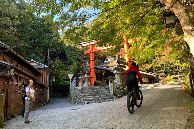Arashiyama Kinkakuji Quiet Trail E-Bike Tour With Hotel Transfer - Tour Overview