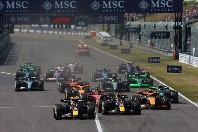 F1 Japanese Grand Prix Direct Bus Departing From Nagoya Kanayama