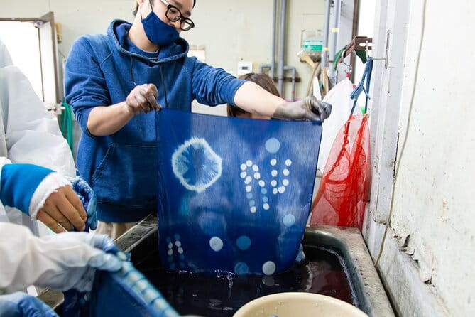 Hand Towel or Handkerchief Indigo Dyeing Workshop in Sanuki