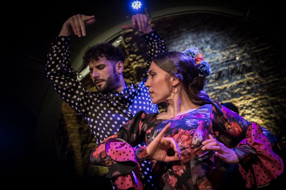 Madrid: The Cueva De Lola Flamenco Show Tickets With Drink - Event Overview