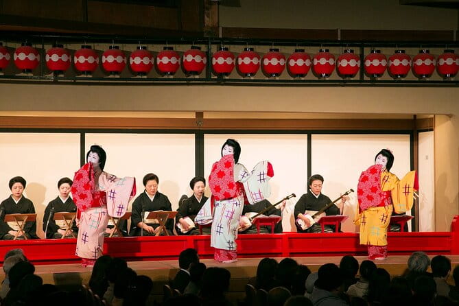 Maiko Dance Show and Kinkakuji Temple Walking Tour - Highlights of the Maiko Dance Show