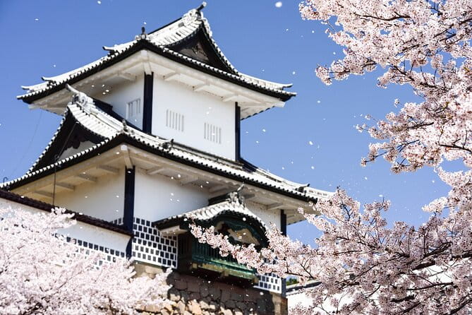 One Way Bus From Kanazawa to Osaka