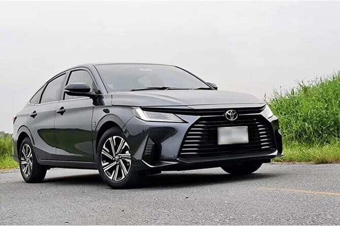 Private Transfer by Sedan From Itami Airport ITM to Osaka City - Overview of Private Transfer Service