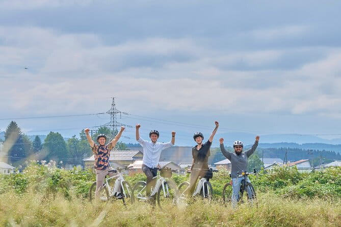 Small Group Craft Experience Cycling Tour - Tour Overview