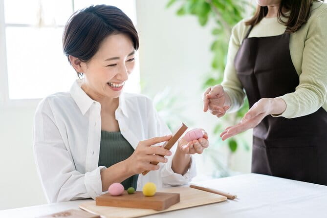 Tokyo: Japanese Sweets Making Experience - Overview of the Wagashi Experience