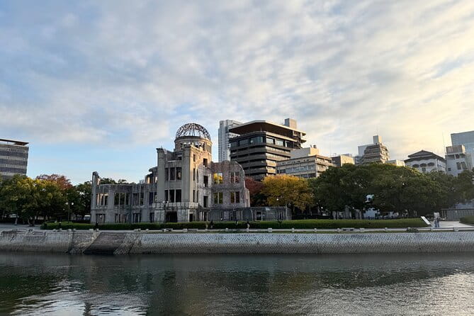 2 Hour Private Morning Tour Highlights in Peace Memorial Park - Exploring the Atomic Bomb Dome