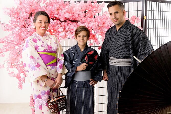 Osaka：Kimono Photo Shoot - Pricing and Cancellation Policy