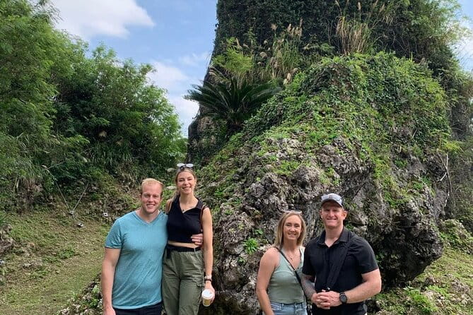 Port Pick-Up: Naha Private Tour Licensed Guide＆ Vehicle - Accessibility and Accommodations