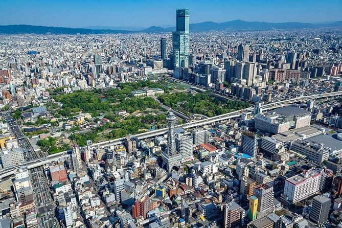 【25 Mins】Osaka Cessna Cruising- Touring the Tsutenkaku and USJ - Health and Safety Considerations