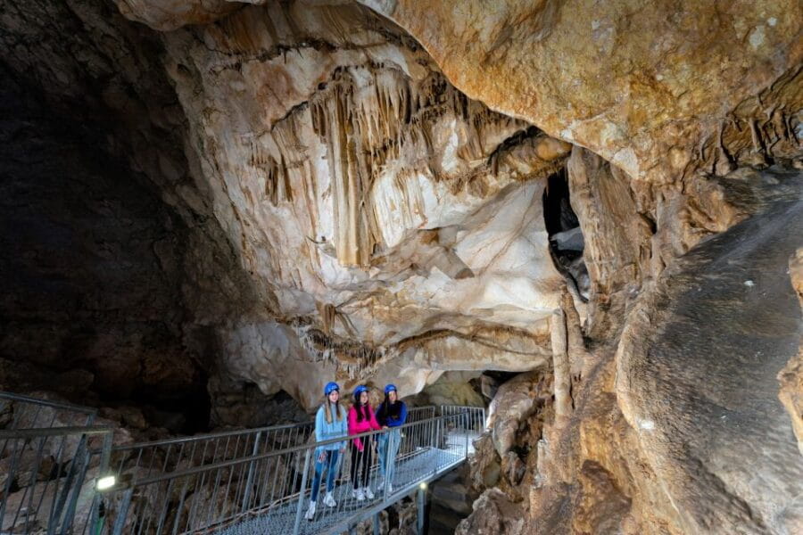 Cave of the Port and Rafting in Almadenes With 3 Caves - Key Experience Highlights