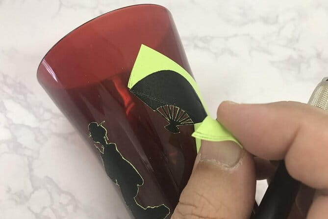 Create Your Glass Artwork With Japanese Motifs in Tokyo - Dive Into the 90-Minute Glass Art Workshop