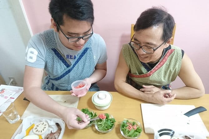 Enjoy Artistic TEMPURA Cooking Class - Japanese Soup Stock (Dashi)