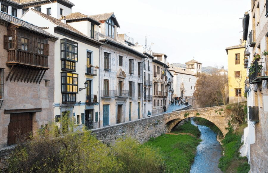 From Costa Del Sol: Granada Day Trip Free Time 5h - Itinerary Details