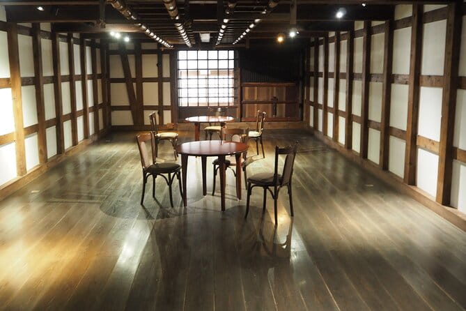 Half Day Private Guided Walking Tour in Akita City Center - Itinerary Highlights