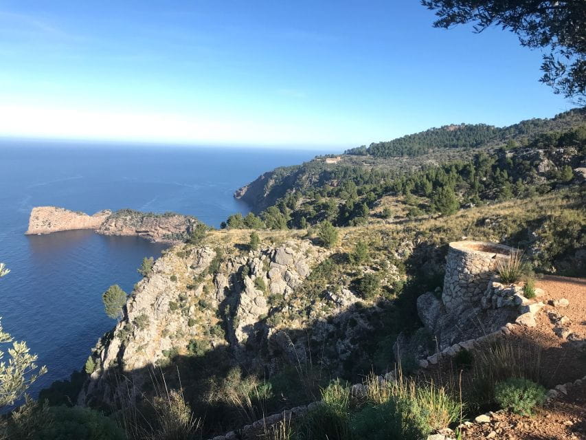 Hiking the Bridle Path of Austrian Archduke Ludwig Salvador - Panoramic Vistas of Mallorcas Coastline