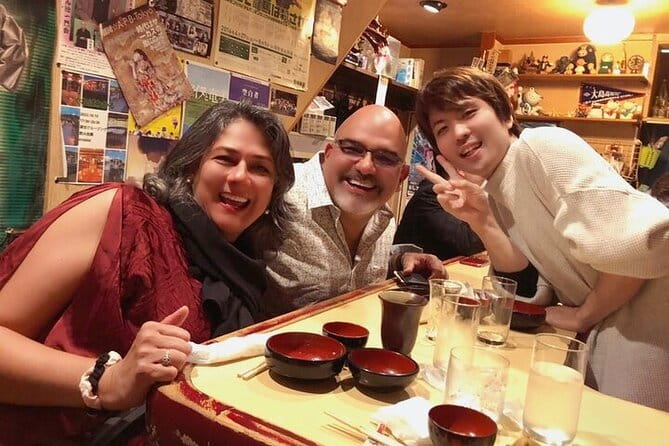 Licensed Guide Shinjuku Dramatic Tour (Tokyo) - Meeting and Pickup