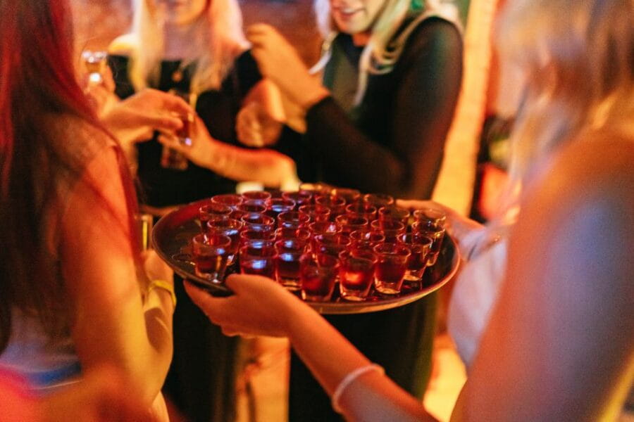 Malaga: Pubs and Clubs Crawl - Pricing and Duration Details