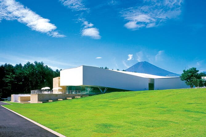 Mt. Fuji Fifth Station and Lake Kawaguchiko Private Tour by Car - Inclusions