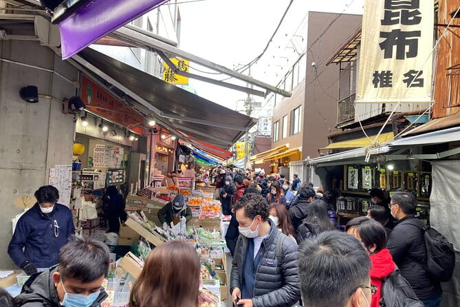 Private Sushi Making and Tsukiji Tour With Additional Activity - Meet Your Guide