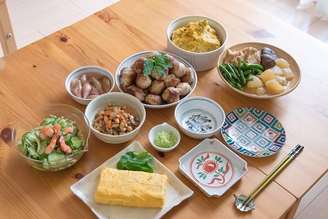 Private Tsukiji Market Visit and Cooking Class in Junkos Home - Learning the Art of Japanese Cooking