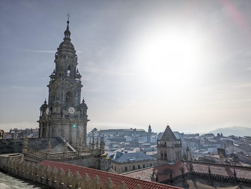 Santiago De Compostela: Cathedral & Carraca Tower Roofs Tour