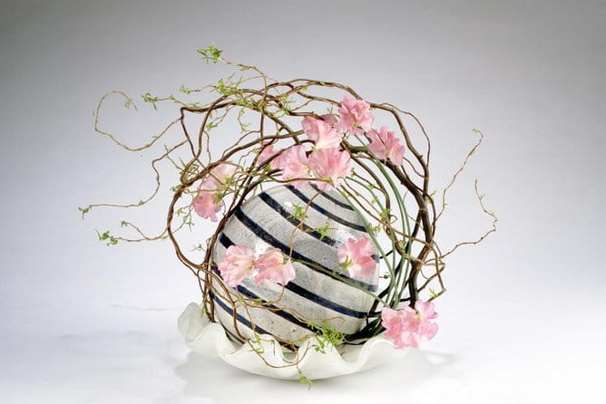 Tokyo Ikebana, Japanese Traditional Flower Arrangement Experience - Materials and Techniques