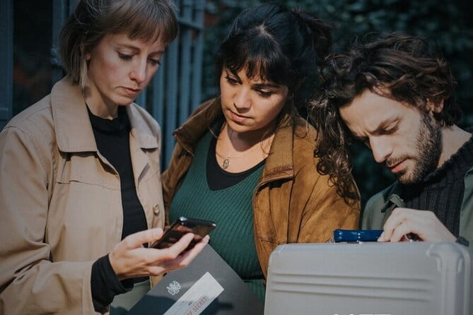 007 Shadow Of Spectre - Who Will Love This Tour?