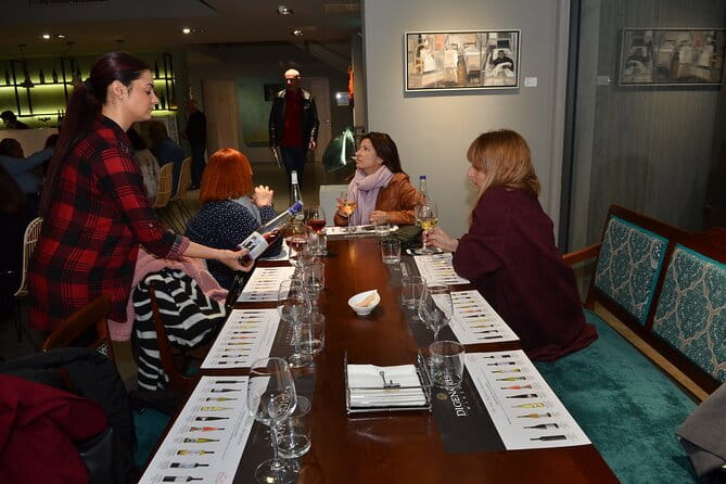 1 hour and 30 minutes wines and olive oil tasting in Greece - Key Points / Takeaways