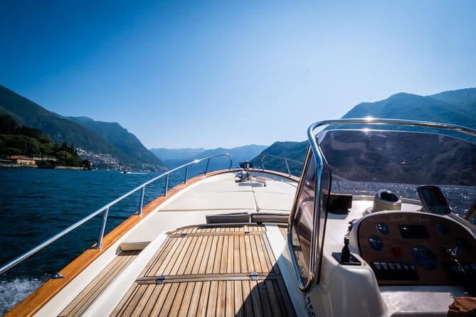 1H Private Cruise on a beautiful wooden speedboat on Lake Como - Frequently Asked Questions