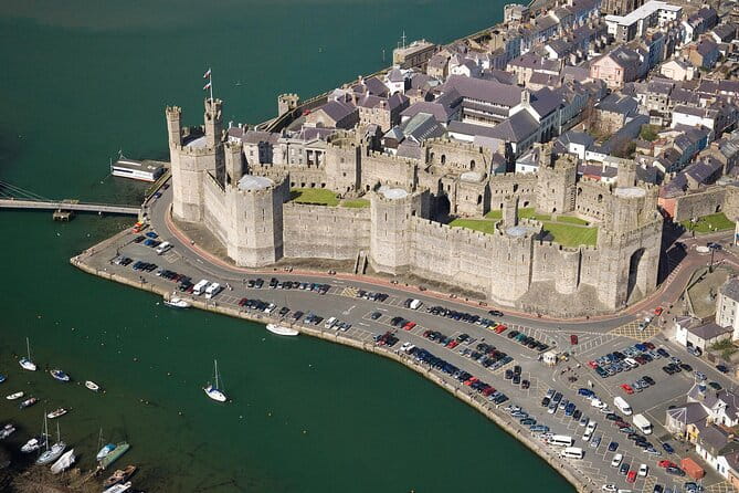 2 Hours Historical Tour of Caernarfon - Key Points