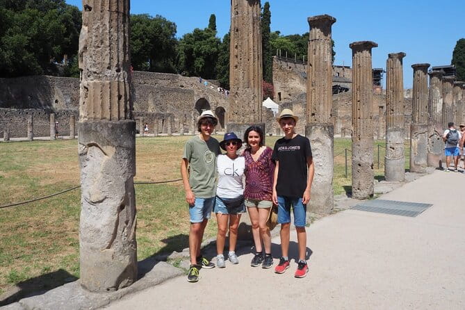 2 Hours Pompeii Group Tour with Archaeologist Guide and Skip the Line - Why This Tour is a Great Choice