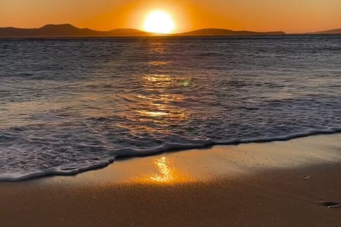 2 Hours Private Mykonos Island Tour - Exploring Armenistis Lighthouse: A Mykonos Icon