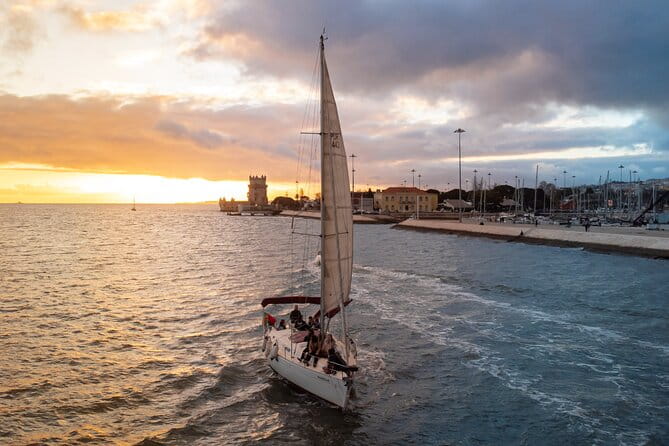 2 Hours Private Sailing Tour with Wine and Snacks - Practical Tips for Travelers