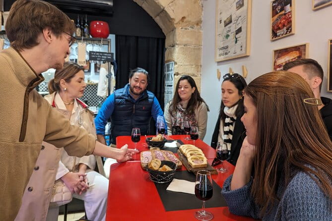 3-Hour Gourmet Tour of the Presquîle in Lyon - Exploring Lyon’s Presquîle: A Closer Look at the Itinerary