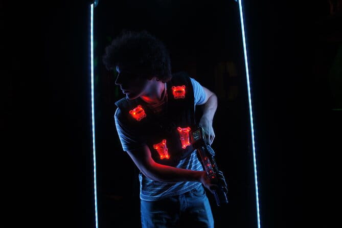 3 rounds of premium laser tag in Göppingen - The Flow of the Experience