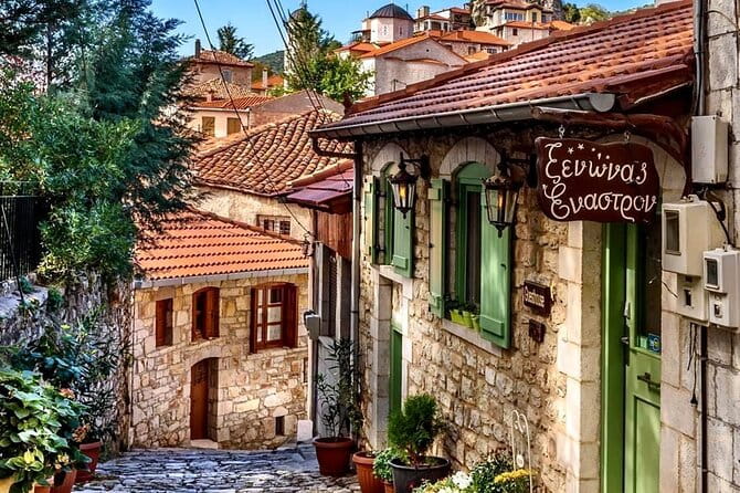5 Day Majestic Peloponnese Private Tour From Athens with 4* Hotel Included - Day 2: Monemvasia and Mystras—Living Medieval History