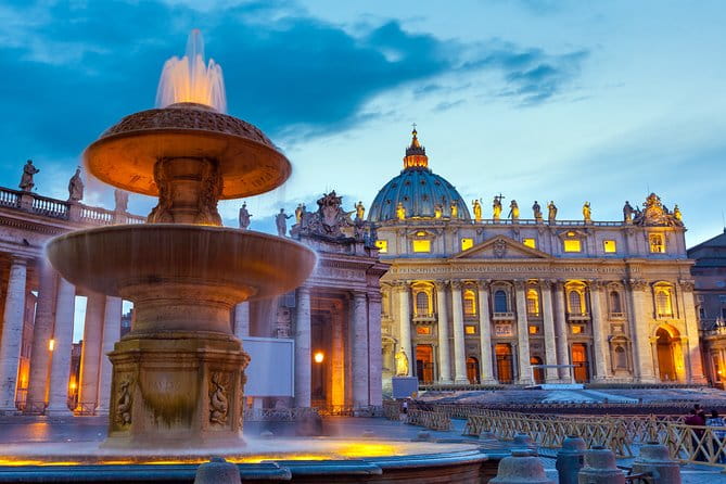 9 hour Small group Rome shore excursion led by an expert historian, port pick-up - The Vatican and St. Peter’s Square