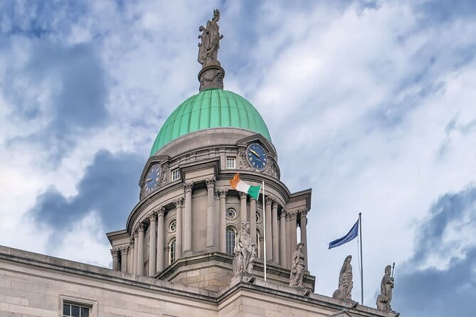A Self Guided Walking Tour of Dublin's Docklands - A Deep Dive into the Dublin Docklands Self-Guided Tour