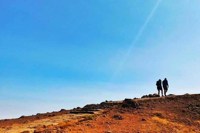 Achada do Teixeira to Pico Ruivo in Madeira (PR1.2) - Hiking Tour - Starting at Achada do Teixeira: A Manageable Ascent