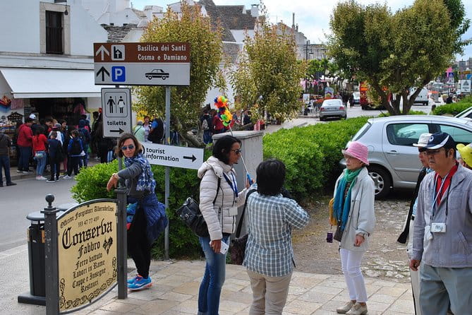 Alberobello&Ostuni&Polignano a Mare - Polignano a Mare: Cliffside Beauty and Artistic Flair