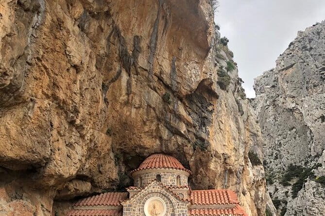 All day road trip from the North mountains to the South beaches - Who Will Love This Tour?