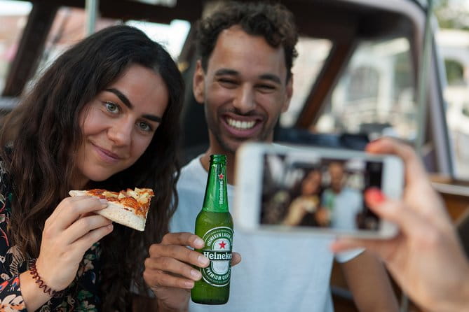 Amsterdam Pizza Cruise with Unlimited Drinks - Who Would Love This?