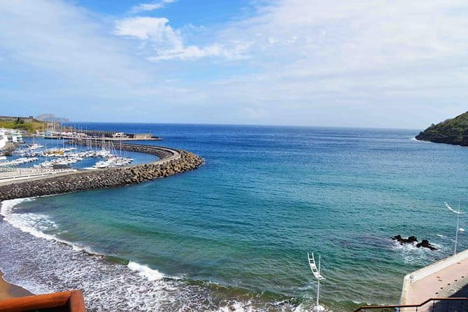 Angra do Heroísmo On Foot - City Tour - Who Should Consider This Tour?