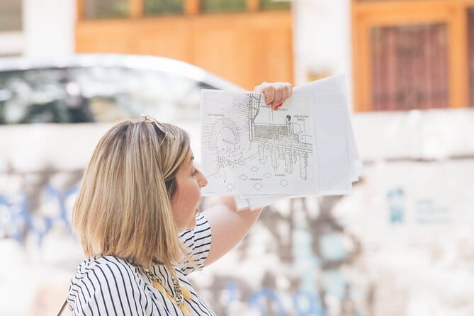 Ano Poli: A walking tour in Thessaloniki's colorful Old Town - Who Should Consider This Tour?