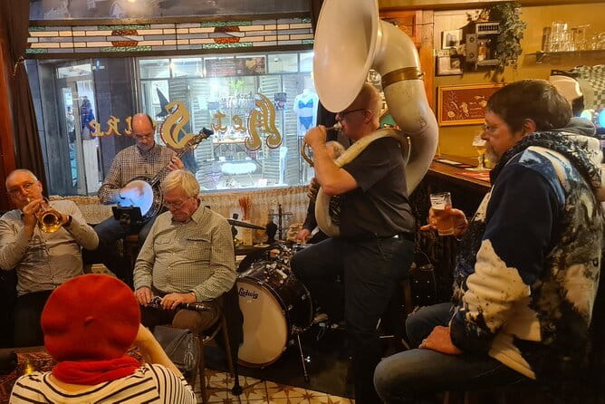 Antwerp Pub Crawl - Who Would Enjoy This Experience