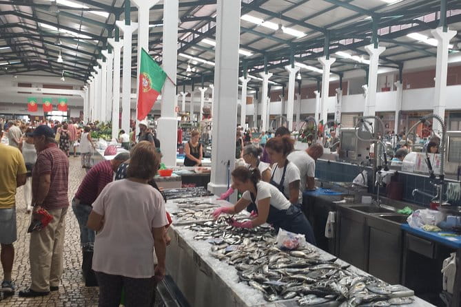 Arrábida Natural Park Private Tour from Lisbon - FAQs