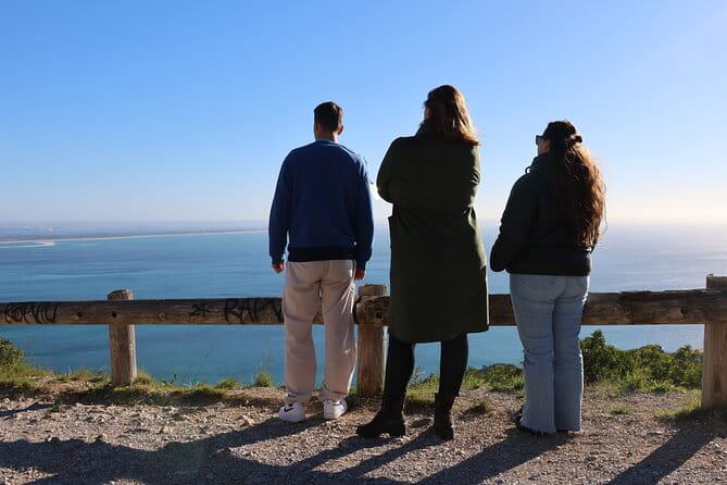 Arrabída natural park with Wine tasting - Who Is This Tour Best For?