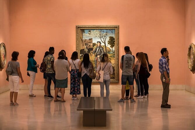Art & Wine Experience: Thyssen Museum Tour & Wine Tasting - Logistics and Practicalities