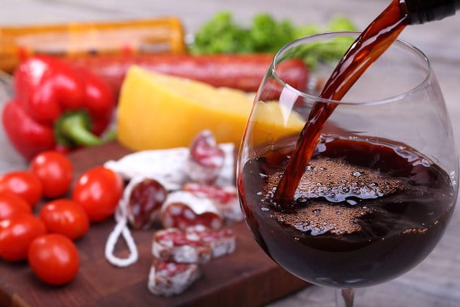 Athens Private Wine Tasting Tour - Dionysian Grapes - Practical Tips for Your Wine Tasting Adventure